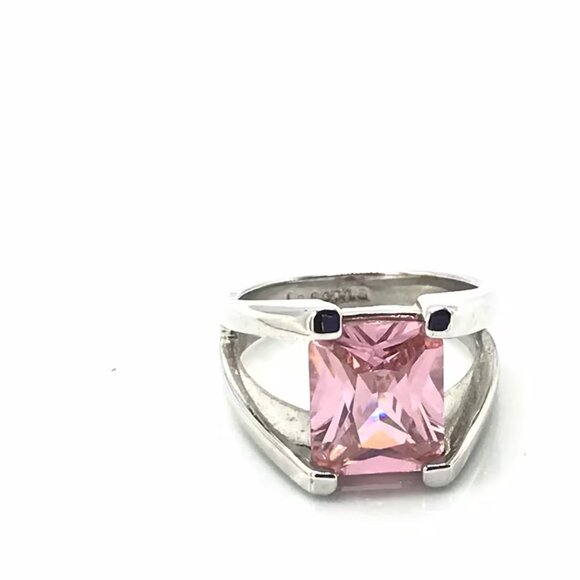 Lia Sophia Silver Ring with Pink Gemstone - Picture 1 of 3